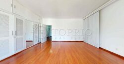 Casa Pentaplex de 558m² no Jardim Botânico com Vista para o Cristo Redentor e Elevador Privativo