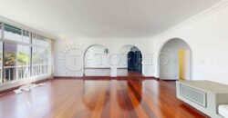Casa Pentaplex de 558m² no Jardim Botânico com Vista para o Cristo Redentor e Elevador Privativo