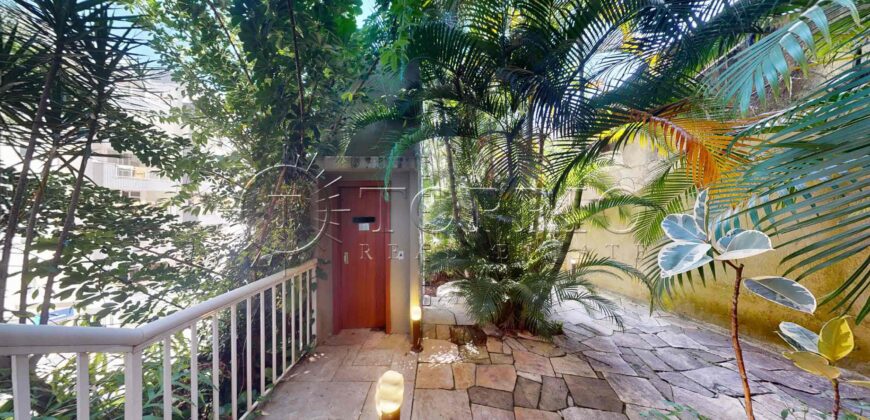 Casa Pentaplex de 558m² no Jardim Botânico com Vista para o Cristo Redentor e Elevador Privativo