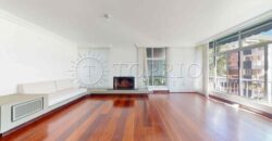 Casa Pentaplex de 558m² no Jardim Botânico com Vista para o Cristo Redentor e Elevador Privativo