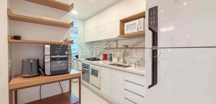 Apartamento de 91 m² à venda no Jardim Botânico, reformado e com vista para o Cristo Redentor
