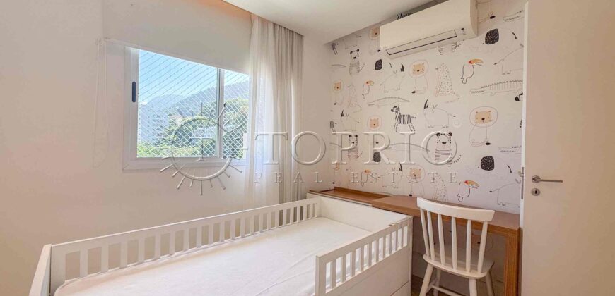 Apartamento de 91 m² à venda no Jardim Botânico, reformado e com vista para o Cristo Redentor