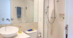 Apartamento de 91 m² à venda no Jardim Botânico, reformado e com vista para o Cristo Redentor