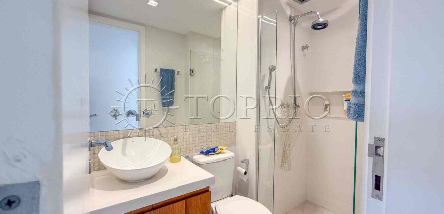 Apartamento de 91 m² à venda no Jardim Botânico, reformado e com vista para o Cristo Redentor