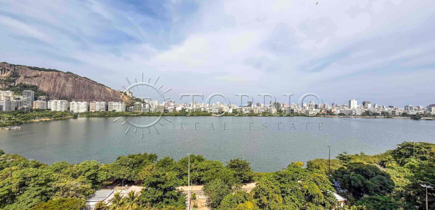 Apartamento de 117 m² à venda na Lagoa Rodrigo de Freitas com vista panorâmica e sol da manhã