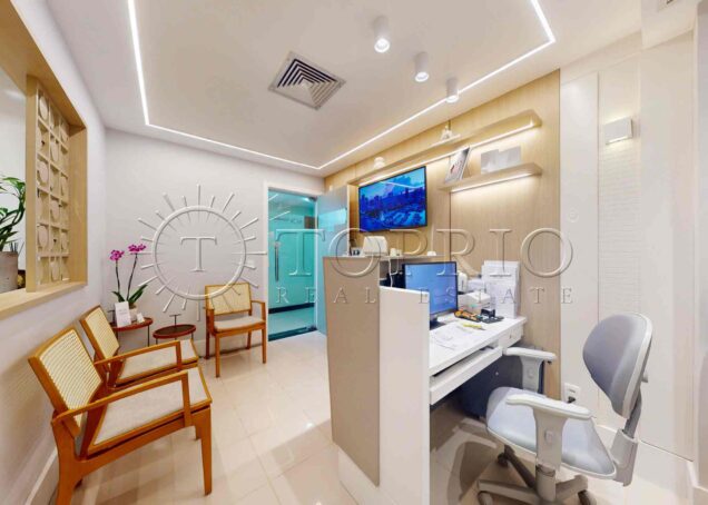 Sala comercial de 60 m² à venda no Leblon Medical Center