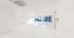 Apartamento de 169 m² à venda no Leblon, reformado e na quadra da praia