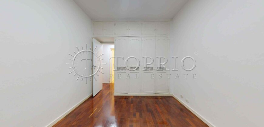 Apartamento de 130 m² à venda em Ipanema, silencioso e com excelente potencial de modernização