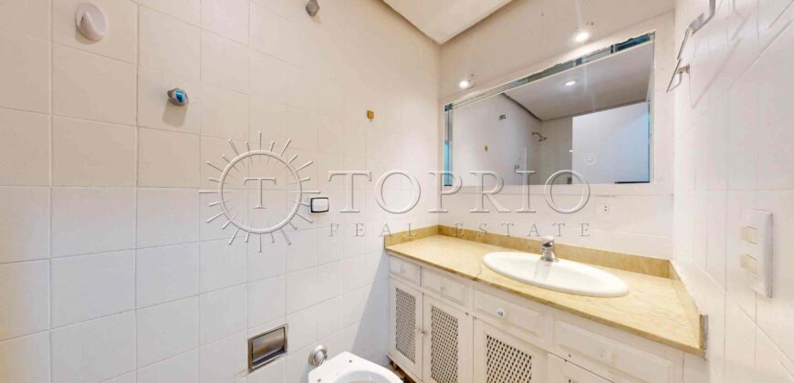 Apartamento de 130 m² à venda em Ipanema, silencioso e com excelente potencial de modernização