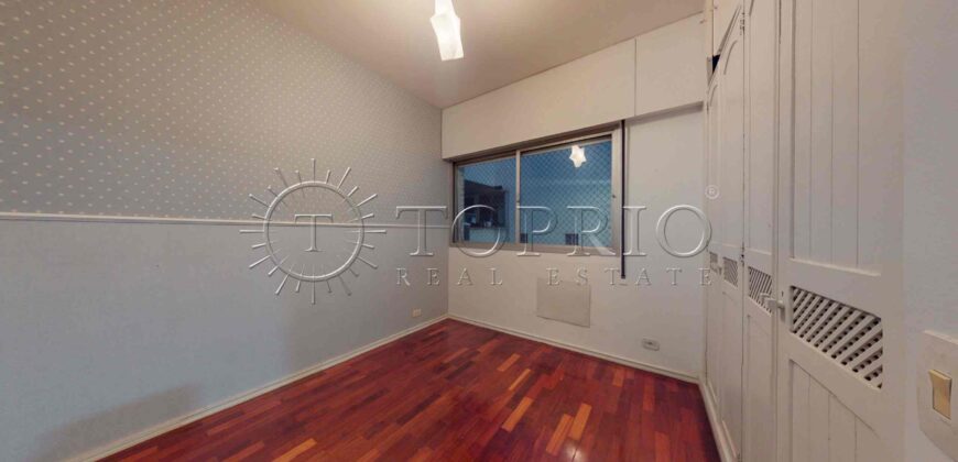 Apartamento de 130 m² à venda em Ipanema, silencioso e com excelente potencial de modernização