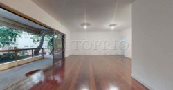 Apartamento de 130 m² à venda em Ipanema, silencioso e com excelente potencial de modernização