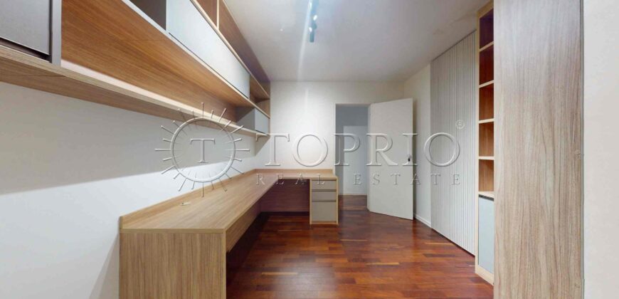 Apartamento de 130 m² à venda em Ipanema, silencioso e com excelente potencial de modernização