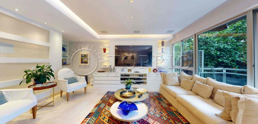 Apartamento de 192 m² à venda em Ipanema na Rua Redentor, reformado e no quadrilátero do charme