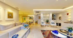Apartamento de 192 m² à venda em Ipanema na Rua Redentor, reformado e no quadrilátero do charme