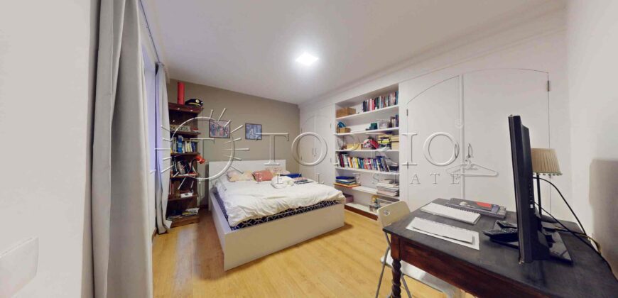 Apartamento de 330 m² à venda em frente à Praia de Ipanema na Vieira Souto