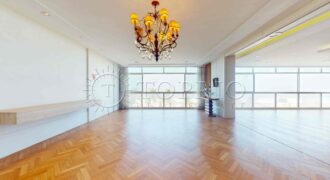 Apartamento de 488 m² à venda em frente à Praia de Ipanema na Vieira Souto
