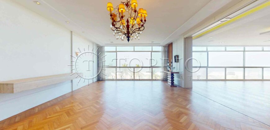 Apartamento de 488 m² à venda em frente à Praia de Ipanema na Vieira Souto
