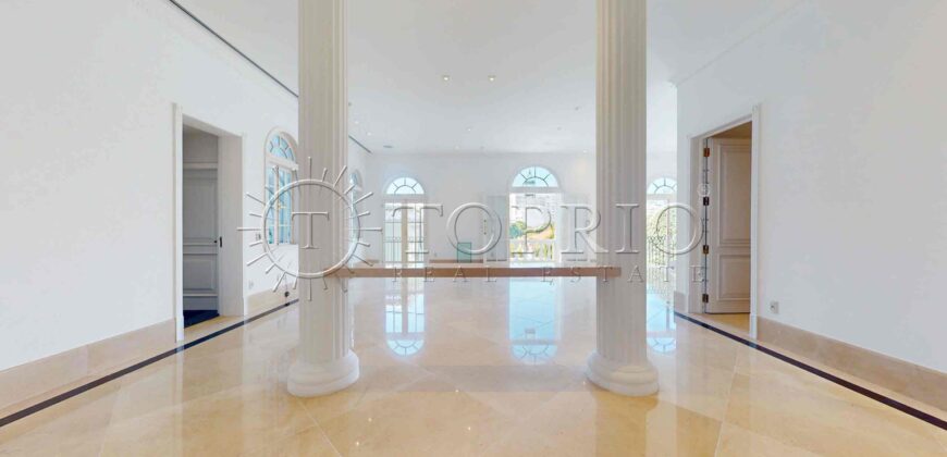 Casa Triplex de Luxo à Venda no Jardim Pernambuco, Leblon – 506m², 5 Quartos, Piscina e Elevador Interno