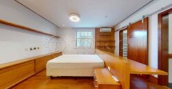 Casa Triplex de Luxo à Venda no Jardim Pernambuco, Leblon – 506m², 5 Quartos, Piscina e Elevador Interno