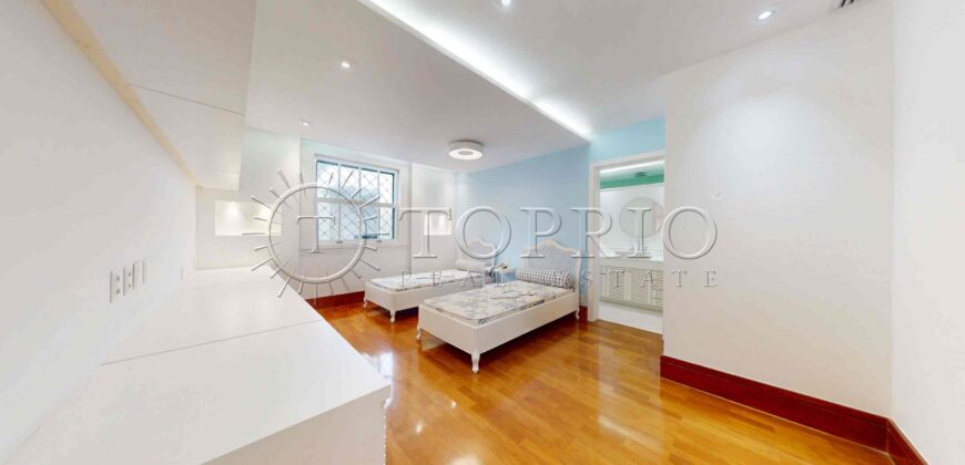 Casa Triplex de Luxo à Venda no Jardim Pernambuco, Leblon – 506m², 5 Quartos, Piscina e Elevador Interno