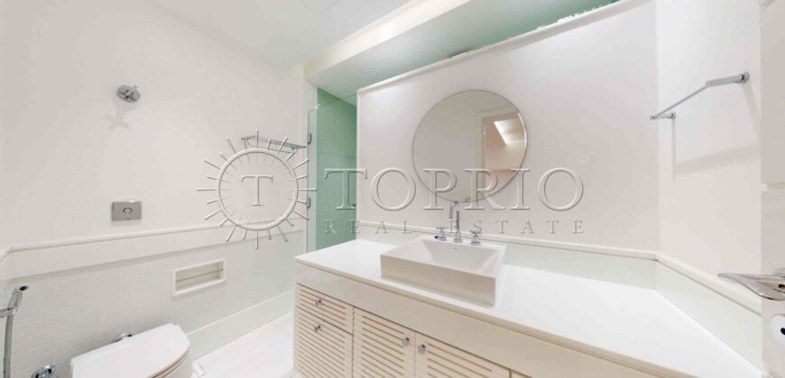 Casa Triplex de Luxo à Venda no Jardim Pernambuco, Leblon – 506m², 5 Quartos, Piscina e Elevador Interno
