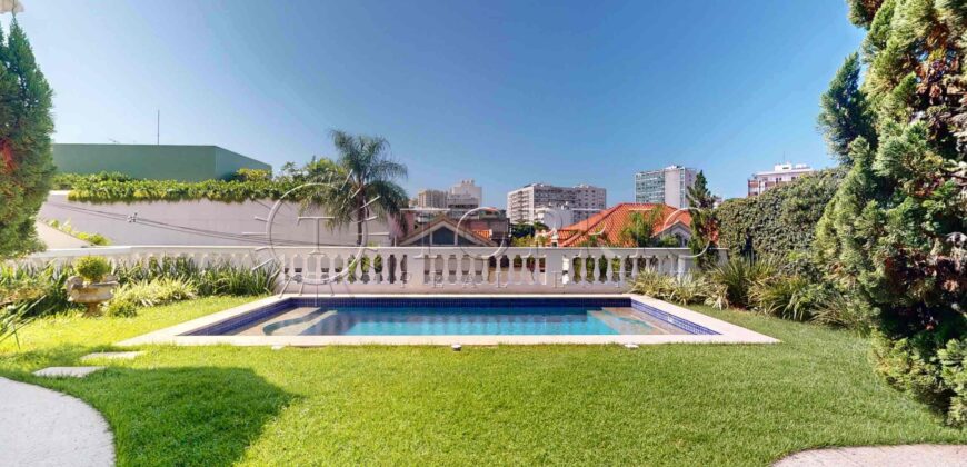 Casa Triplex de Luxo à Venda no Jardim Pernambuco, Leblon – 506m², 5 Quartos, Piscina e Elevador Interno