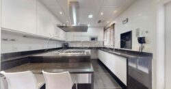 Casa Triplex de Luxo à Venda no Jardim Pernambuco, Leblon – 506m², 5 Quartos, Piscina e Elevador Interno