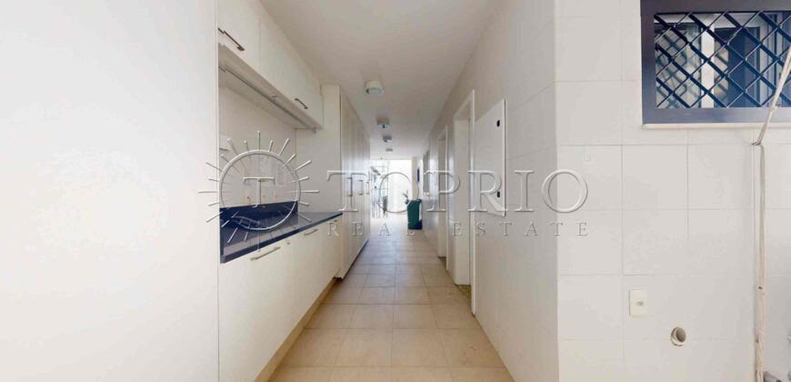 Casa Triplex de Luxo à Venda no Jardim Pernambuco, Leblon – 506m², 5 Quartos, Piscina e Elevador Interno