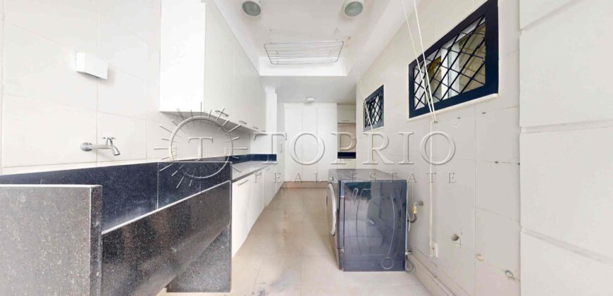 Casa Triplex de Luxo à Venda no Jardim Pernambuco, Leblon – 506m², 5 Quartos, Piscina e Elevador Interno