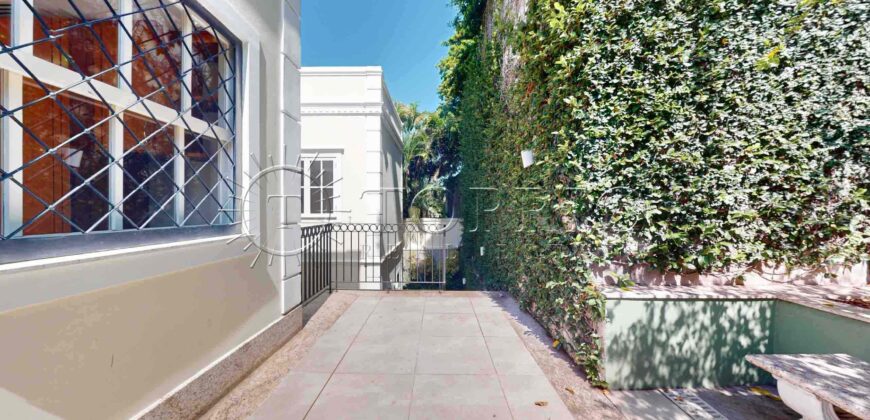Casa Triplex de Luxo à Venda no Jardim Pernambuco, Leblon – 506m², 5 Quartos, Piscina e Elevador Interno