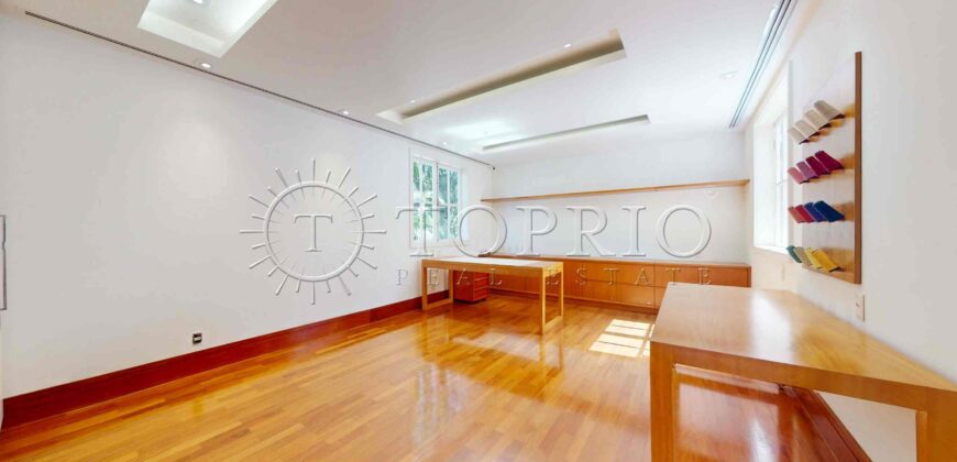 Casa Triplex de Luxo à Venda no Jardim Pernambuco, Leblon – 506m², 5 Quartos, Piscina e Elevador Interno
