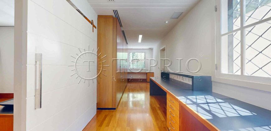 Casa Triplex de Luxo à Venda no Jardim Pernambuco, Leblon – 506m², 5 Quartos, Piscina e Elevador Interno