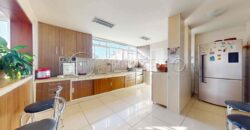 Cobertura Duplex à Venda no Leblon com 385 m², Piscina e Vista Panorâmica para o Mar