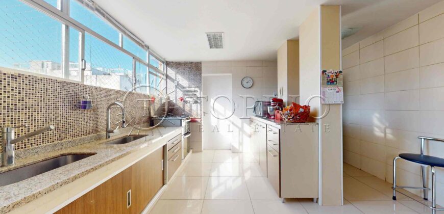 Cobertura Duplex à Venda no Leblon com 385 m², Piscina e Vista Panorâmica para o Mar