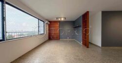 Apartamento de Luxo à Venda na Lagoa Rodrigo de Freitas com 157 m² e Vista Panorâmica