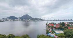 Apartamento de Luxo à Venda na Lagoa Rodrigo de Freitas com 157 m² e Vista Panorâmica