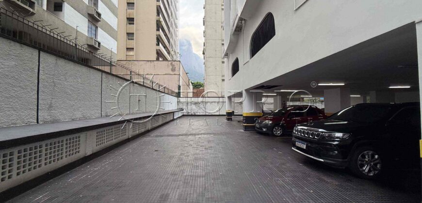 Apartamento de Luxo à Venda na Lagoa Rodrigo de Freitas com 157 m² e Vista Panorâmica