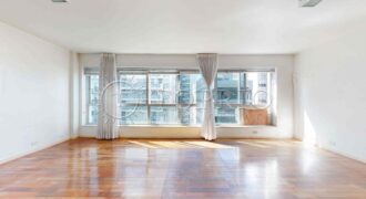 Apartamento de Luxo à Venda no Leblon com 150 m² e Vista Lateral para o Mar