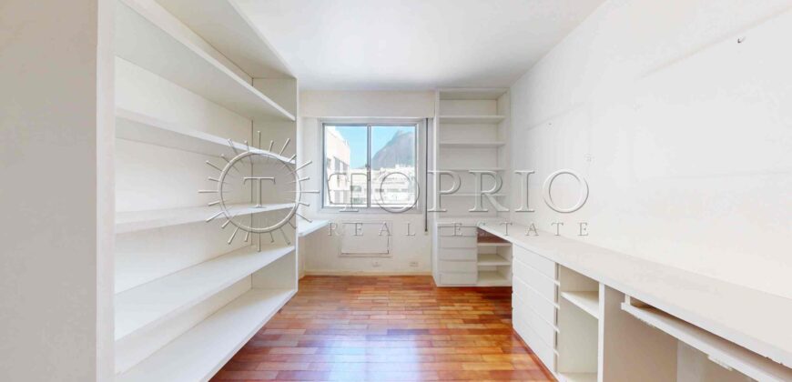 Apartamento de Luxo à Venda no Leblon com 150 m² e Vista Lateral para o Mar