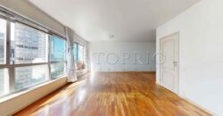 Apartamento de Luxo à Venda no Leblon com 150 m² e Vista Lateral para o Mar
