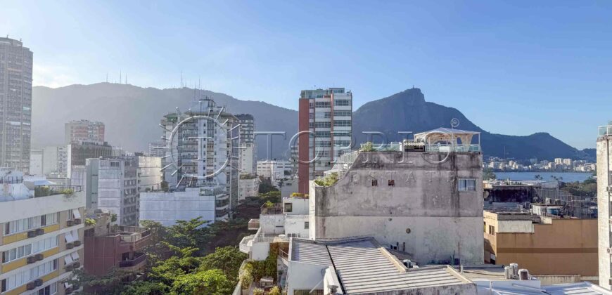 Cobertura Duplex à Venda no Leblon com 385 m², Piscina e Vista Panorâmica para o Mar