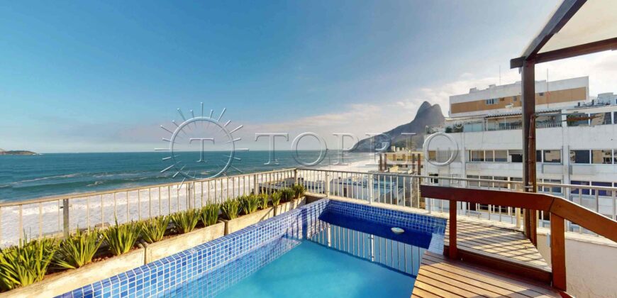 Cobertura Duplex à Venda no Leblon com 385 m², Piscina e Vista Panorâmica para o Mar