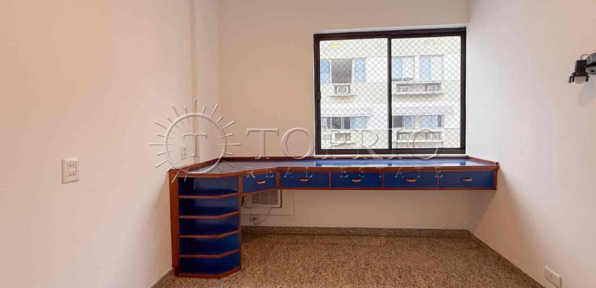 Apartamento de Luxo à Venda na Lagoa Rodrigo de Freitas com 157 m² e Vista Panorâmica