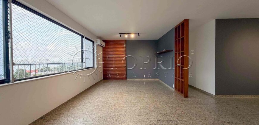 Apartamento de Luxo à Venda na Lagoa Rodrigo de Freitas com 157 m² e Vista Panorâmica