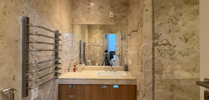 Apartamento de Luxo à Venda em Copacabana – 371 m², 4 Suítes, Frente Mar e Vista para o Forte de Copacabana