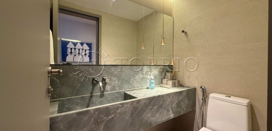 Apartamento de Luxo à Venda em Copacabana – 371 m², 4 Suítes, Frente Mar e Vista para o Forte de Copacabana
