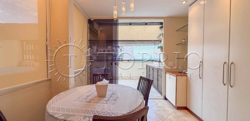 Cobertura à Venda no Leblon com 153 m², Piscina Privativa e 2 Vagas