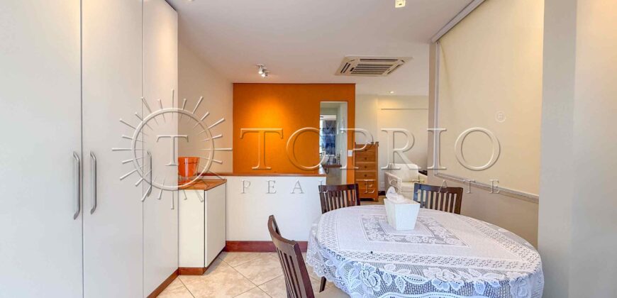 Cobertura à Venda no Leblon com 153 m², Piscina Privativa e 2 Vagas
