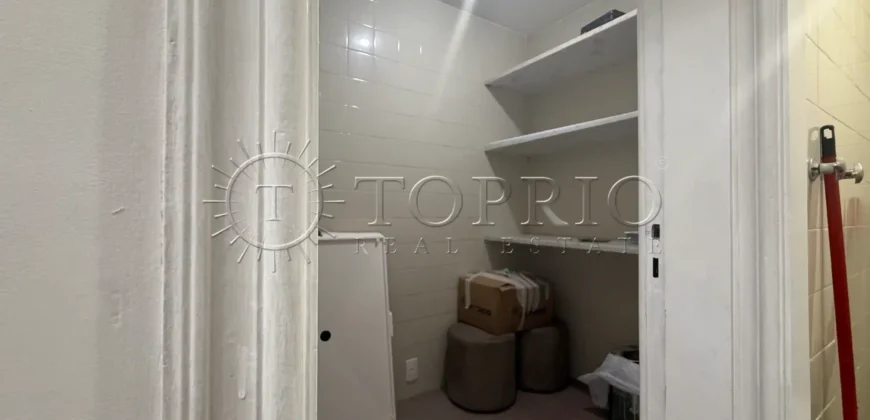 Apartamento à Venda em Ipanema com 180 m² e Vista Panorâmica para o Mar