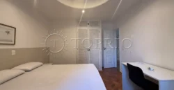 Apartamento à Venda em Ipanema com 180 m² e Vista Panorâmica para o Mar